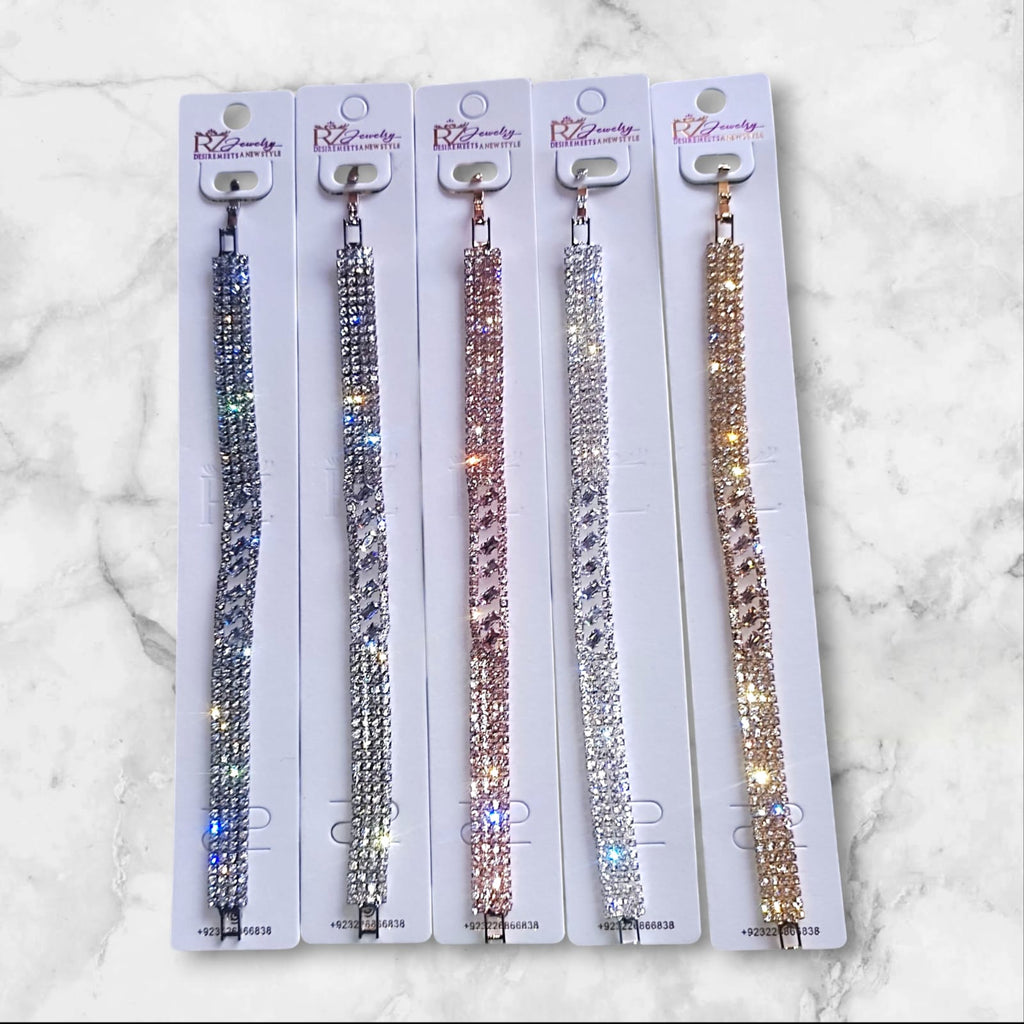 Elegant Silver Rhinestone Bracelet with Diamond-Cut Detailing